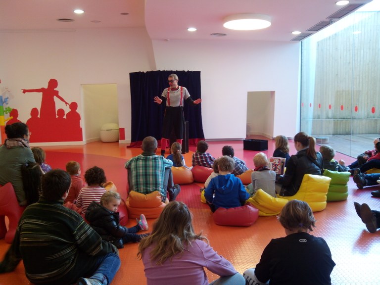 Aquest dissabte 7 d’octubre comença el Racó dels Contes a la Biblioteca de Lloret