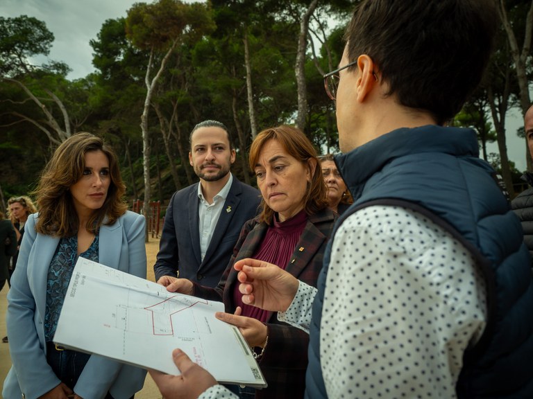 Finalitzen les obres de reparació d’urgència del passeig marítim de Fenals, a Lloret de Mar, amb una inversió d’1,8 MEUR