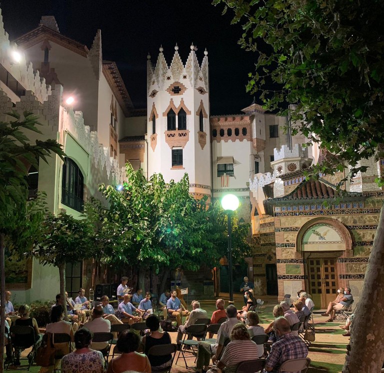 Inici de la 94a temporada de sardanes d’estiu a Lloret de Mar