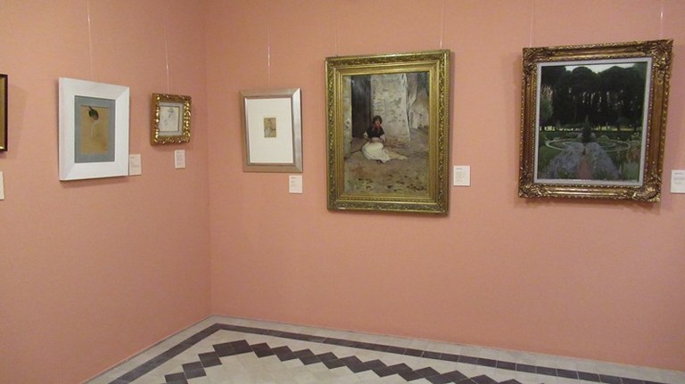 L’Ajuntament de Lloret recupera les visites guiades a l’exposició de pintura del fons de la col·lecció de la Galeria Elysium