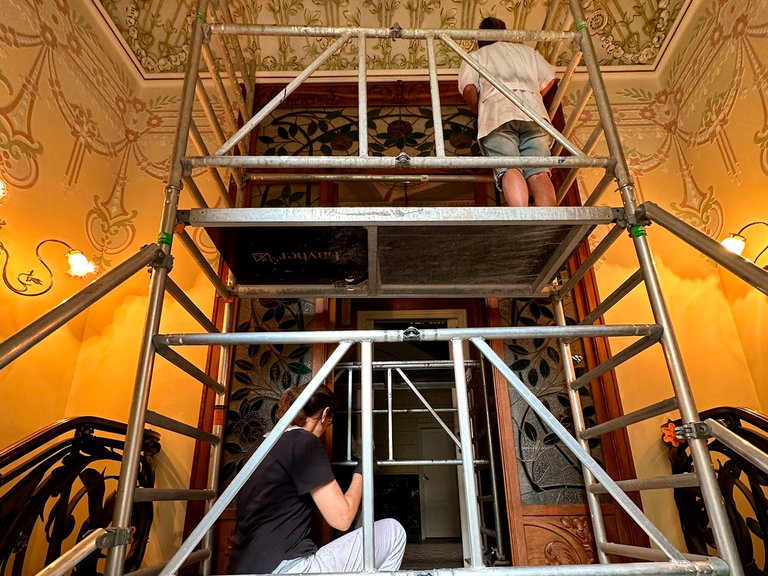 L’Ajuntament de Lloret restaura les portes de la casa-museu Can Font