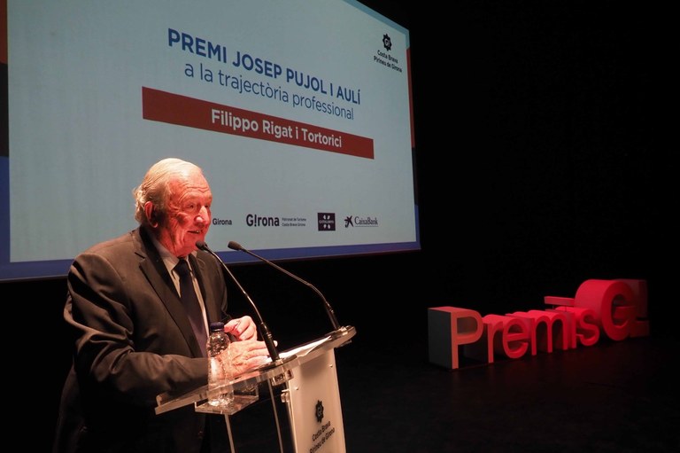 L’empresari lloretenc Filippo Rigat i Tortorici rep el XIV Premi G! Josep Pujol i Aulí a la tasca professional