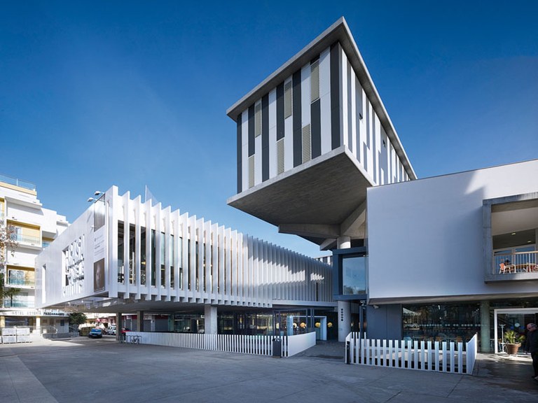 La Biblioteca de Lloret acull ASPRONIS el mes de febrer