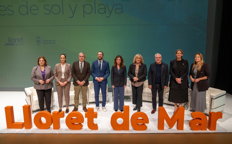 Lloret de Mar, en la figura del seu alcalde, Adrià Lamelas, presideix l’Aliança de Municipis Turístics líders en Sol i Platja (AMT) aquest 2025