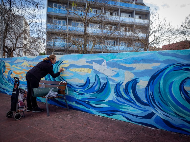 Un procés participatiu ha permès escollir la frase que presidirà el mur que es pintarà a Lloret per a celebrar el Dia Internacional de la Llengua Materna