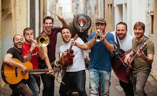 Pepet i Marieta. Música a santa Cristina