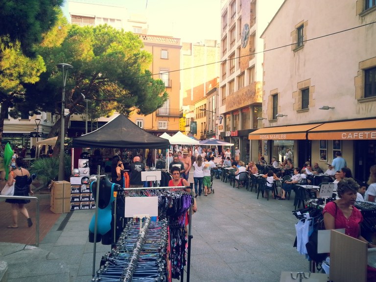 Lloret Estiu Market- XXXIV Botiga al Carrer